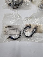 UMPCO WDG30 Snug-Fit Vibration-Damping Loop Clamp 1-7/8″ ID *NEW*