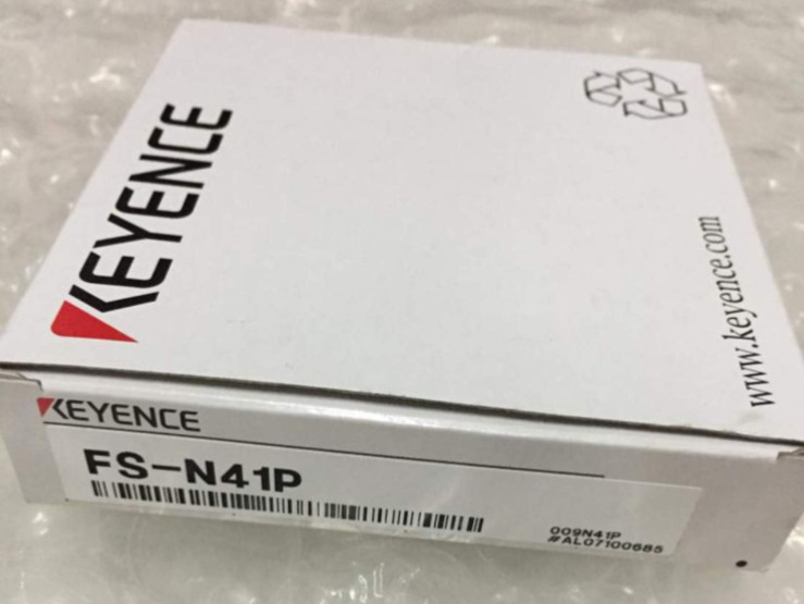 `KEYENCE FS-N41P Fiber Optic Sensor Amplifier