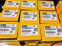 New Parker SCP03-400-24-07 Pressure sensors Fast Shipping FedEx or UPS
